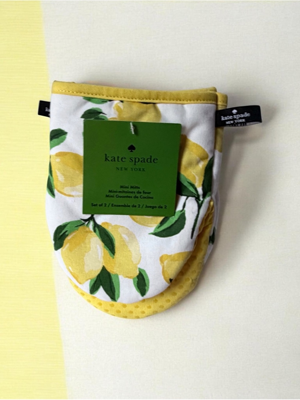kate spade lemon print mini oven mitts - yellow & green